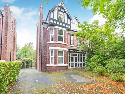 5 bedroom semi-detached house for sale in Prestwich Park Road South, Prestwich, M25