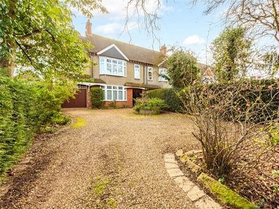5 bedroom semi-detached house for sale in Wolverton Road, Newport Pagnell, Buckinghamshire, MK16
