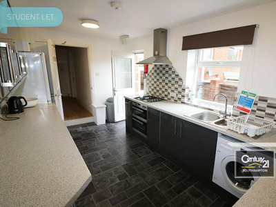5 bedroom terraced house for rent in |Ref: R153669|, Lodge Road, Southampton, SO14 6RH, SO14
