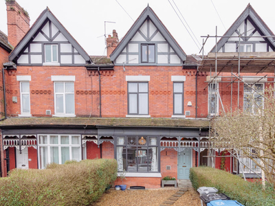 5 bedroom terraced house for sale in Derbyshire Lane, Stretford, M32