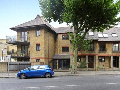Dalling Road, Brackenbury Village, London, W6 1 bedroom flat/apartment