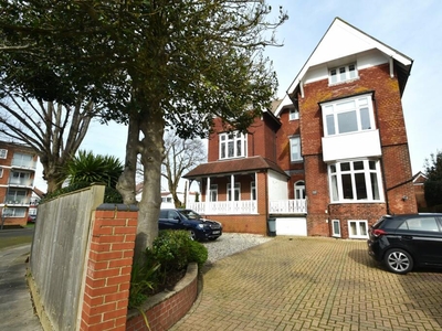 Property for rent in Craneswater Park, Southsea, Hampshire, PO4