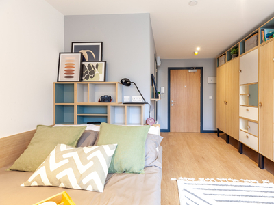 Studio flat for rent in The Gorge, Gladstone Road, Exeter, Devon, EX1