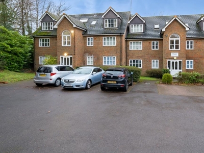 1 Bed Flat/Apartment For Sale in Ascot, Berkshire, SL5 - 4837211