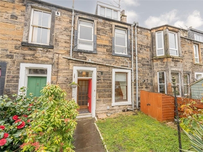 1 bed lower flat for sale in Leith Links