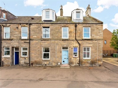 1 bed maindoor flat for sale in Musselburgh