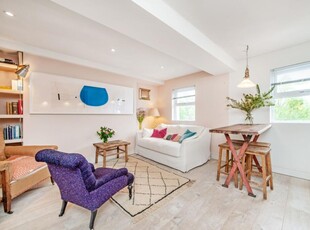 1 bedroom apartment for rent in Kensington High Street London W8