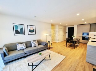 1 bedroom apartment for rent in Poplar Riverside, Poplar, E14