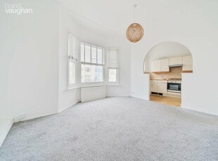 1 bedroom flat for rent in Lower Rock Gardens, Brighton, East Sussex, BN2