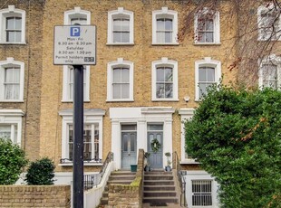 1 bedroom flat for rent in Northchurch Road, Islington, London, N1