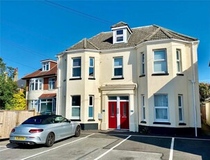 2 bedroom apartment for rent in Parkwood Road, Bournemouth, Dorset, BH5