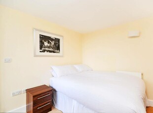 2 bedroom flat for rent in Cubitt Street, King's Cross, London, WC1X