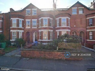 2 bedroom flat for rent in Goulden Road, Manchester, M20