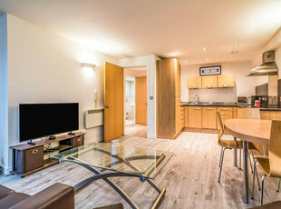 2 bedroom flat for rent in Metro Central Heights, 119 Newington Causeway, London, SE1