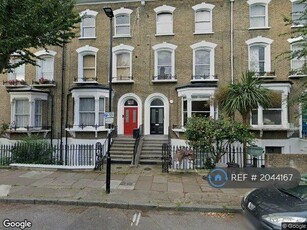 2 bedroom flat for rent in Pyrland Road, London, N5