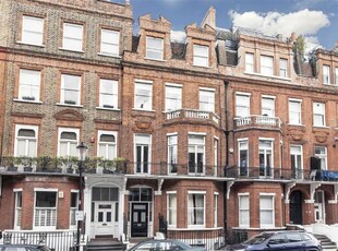 2 bedroom flat for rent in Rosary Gardens, South Kensington, SW7