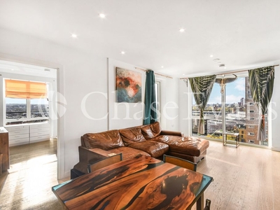 2 bedroom luxury Flat for sale in London, United Kingdom