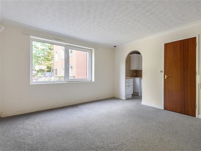 21 Homewelland House, Leicester Road, Market Harborough, Leicestershire 1 bedroom to let