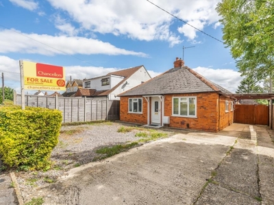 3 Bed Bungalow For Sale in Thatcham, Berkshire, RG18 - 5099573