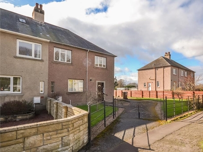 3 bed semi-detached house for sale in Culross