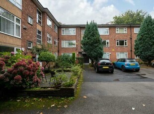 3 bedroom flat for rent in Grosvenor Court, Park Lane Salford M7