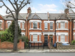 4 bedroom terraced house for rent in Barlby Road, London, W10