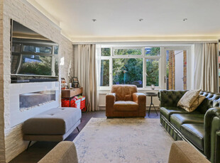 4 bedroom terraced house for rent in Lebanon Gardens, London, SW18