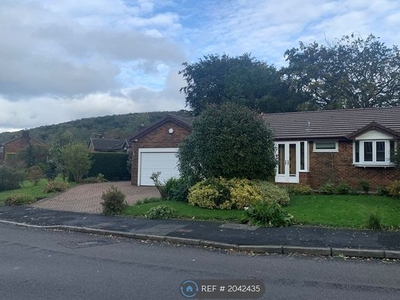 Bungalow to rent in Shirebrook Park, Glossop SK13