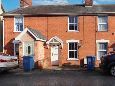 Cottage to rent in Bridge Street, Hadleigh, Ipswich IP7
