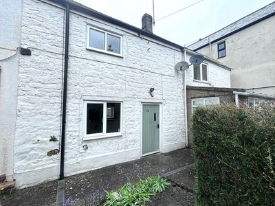 Cottage to rent in Middle Path, Crewkerne TA18