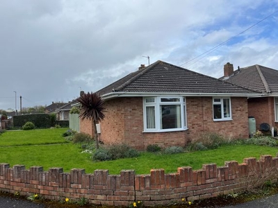 Detached bungalow to rent in Cardigan Crescent, Weston-Super-Mare BS22