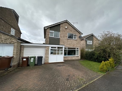 Detached house to rent in Birkdale Drive, Leeds LS17