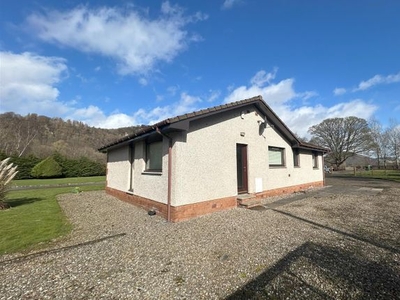 Detached house to rent in Kinfauns, Perth PH2