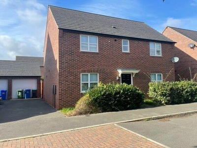 Detached house to rent in King Street, Mansfield NG20
