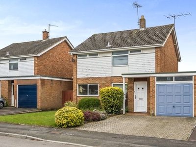 Detached house to rent in Parkland Road, Cheltenham, Gloucestershire GL53