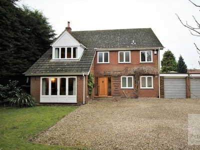 Detached house to rent in The Croft, Costessey NR8