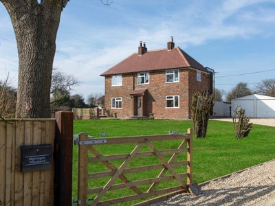 Detached house to rent in Woodsend, Aldbourne, Marlborough, Wiltshire SN8