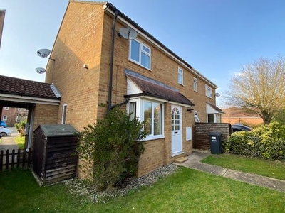 End terrace house to rent in Begwary Close, Eaton Socon PE19