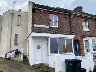 End terrace house to rent in Carisbrooke Road, Brighton BN2