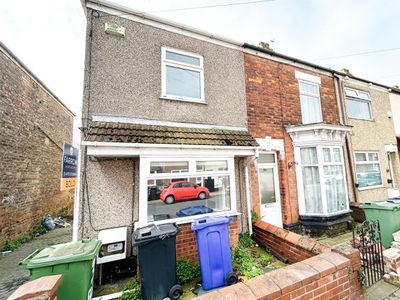 End terrace house to rent in Frederick Street, Grimsby DN31
