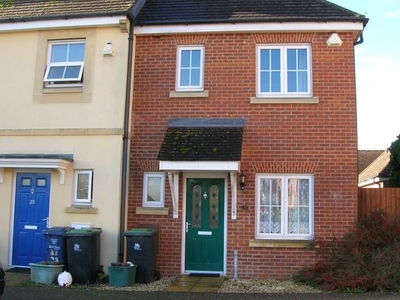 End terrace house to rent in King John Road, Gillingham SP8