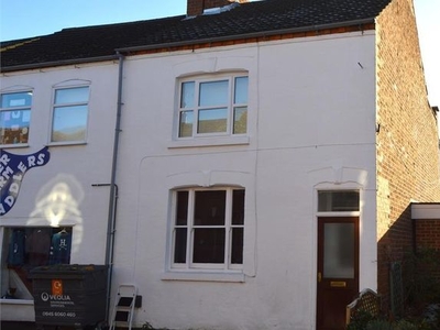 End terrace house to rent in King Street, Earls Barton, Northampton NN6