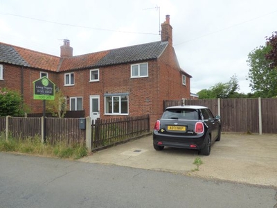 End terrace house to rent in Low Street, Ilketshall St. Margaret, Bungay NR35