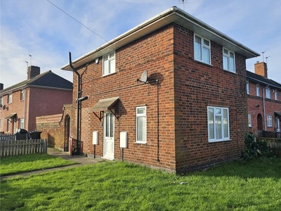End terrace house to rent in Manor Road, Loughborough, Leicestershire LE11