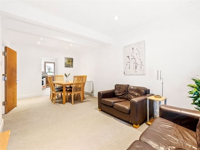 End terrace house to rent in Picton Street, Brighton, East Sussex BN2
