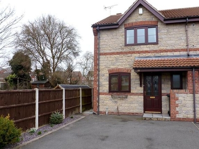 End terrace house to rent in Station Close, Kilburn, Belper DE56