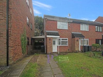 End terrace house to rent in Willow Close, Burbage, Hinckley LE10