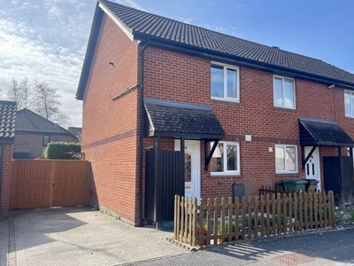 End terrace house to rent in Worcester Drive, Didcot OX11