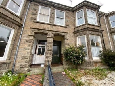 Flat to rent in 4 Pendarves Road, Penzance TR18