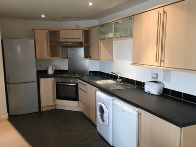 Flat to rent in 60 Exeter Street, Plymouth PL4